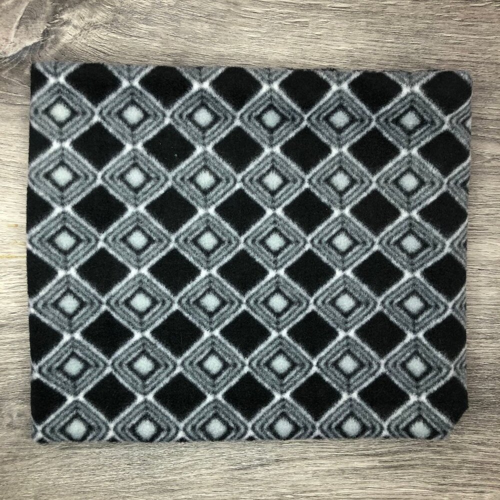Black & Gray Diamond Fleece Neck Gaiter: Winter Scarf Warmer